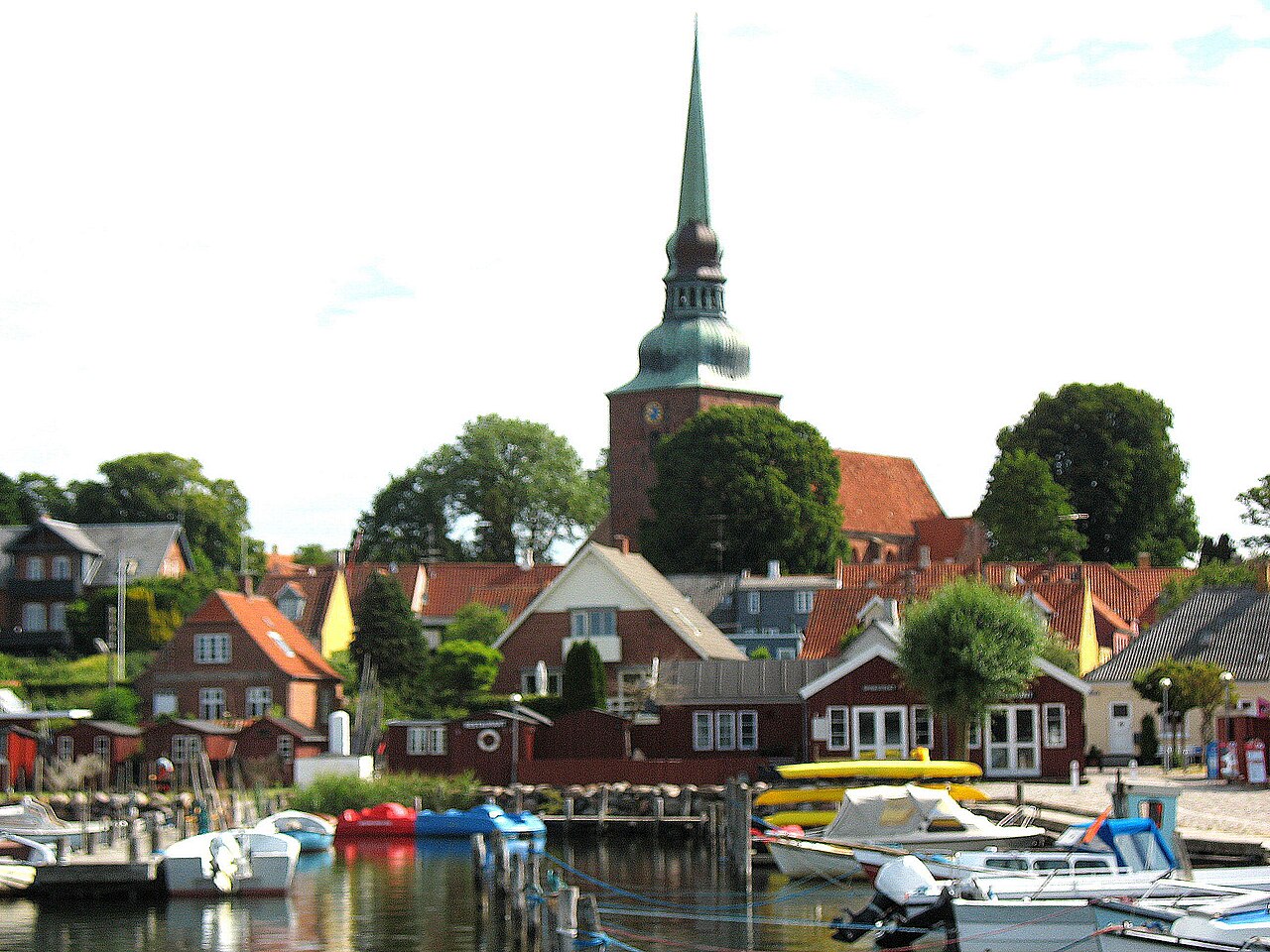 Omgivelserne omkring Nysted Havn